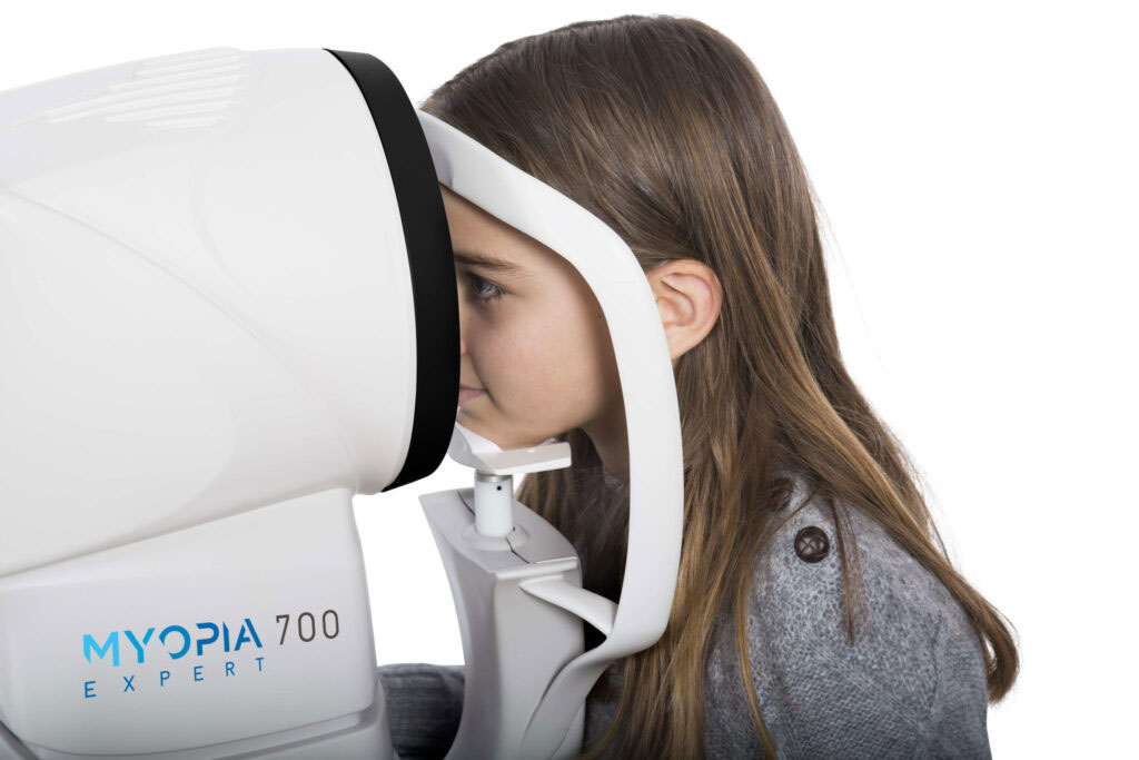 myopia expert 700